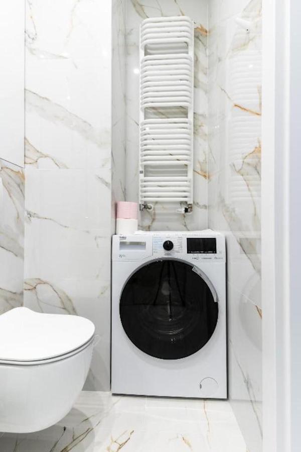 Apartament Mennica Residence - Golden Apartments - Comfortable And Stylish Warsaw Luaran gambar