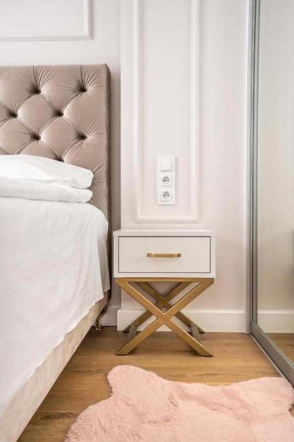 Apartament Mennica Residence - Golden Apartments - Comfortable And Stylish Warsaw Luaran gambar